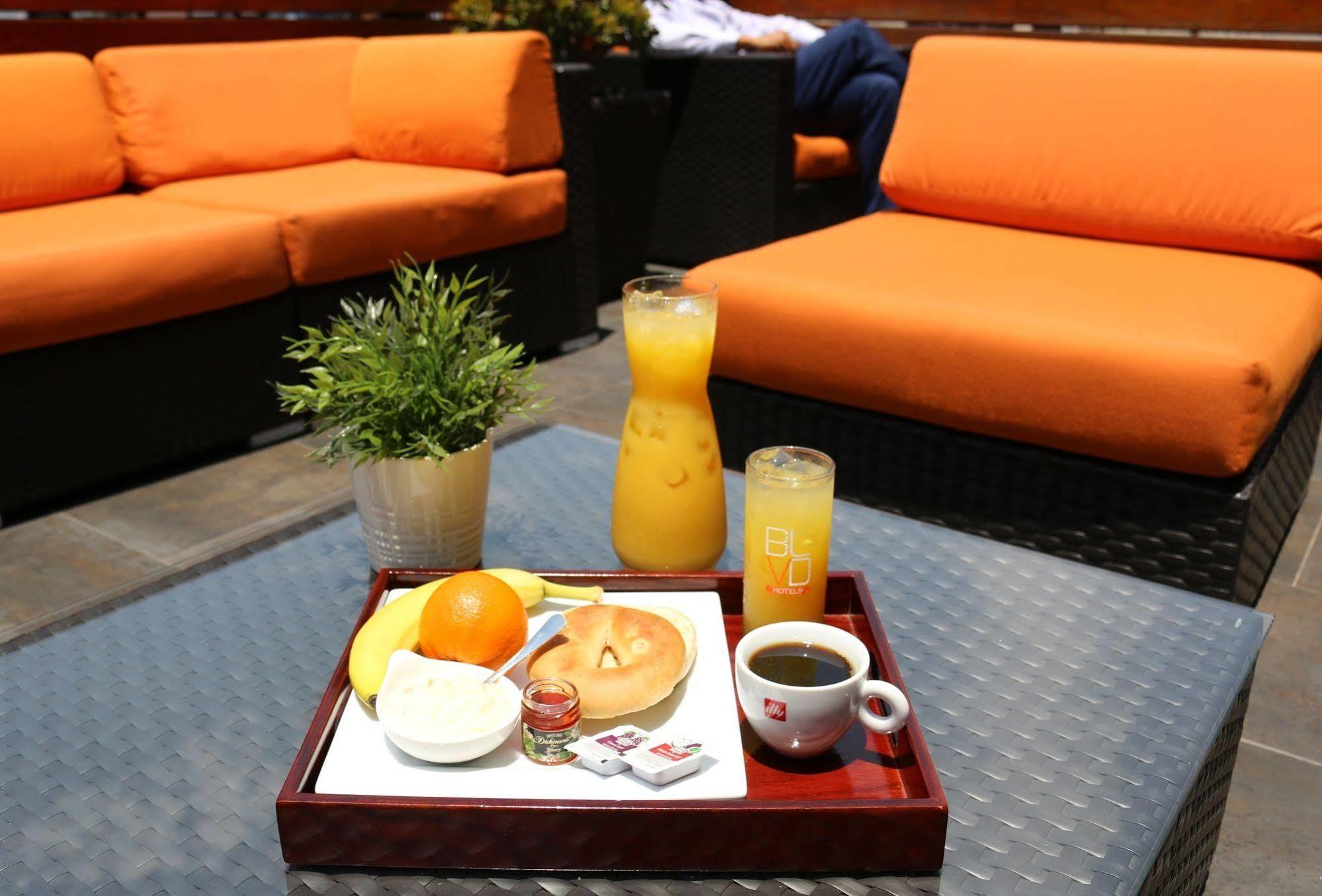 Blvd Hotel & Suites - Walking Distance To Hollywood Walk Of Fame (Adults Only) Los Angeles Exterior photo